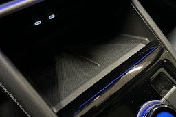 punainen Volkswagen Tiguan 2025 kuva 36.