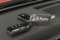 punainen Volkswagen Tiguan 2025 kuva 40.