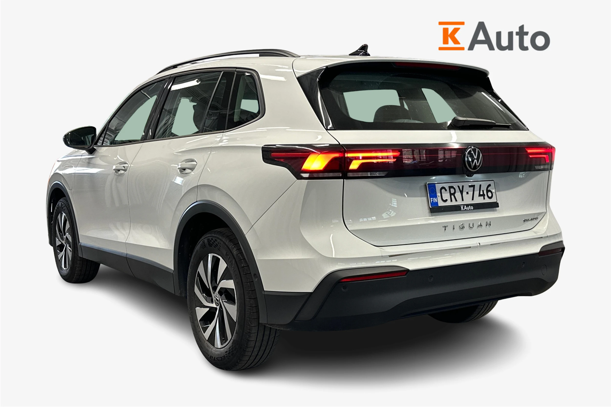 valkoinen Volkswagen Tiguan 2025 kuva 2.