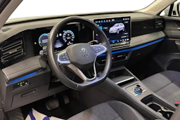 valkoinen Volkswagen Tiguan 2025 kuva 6.