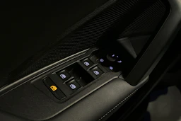 valkoinen Volkswagen Tiguan 2025 kuva 14.