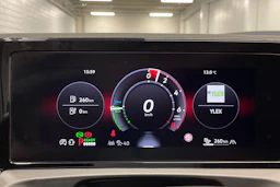 valkoinen Volkswagen Tiguan 2025 kuva 18.