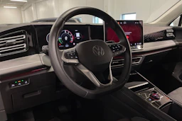 valkoinen Volkswagen Tiguan 2025 kuva 30.