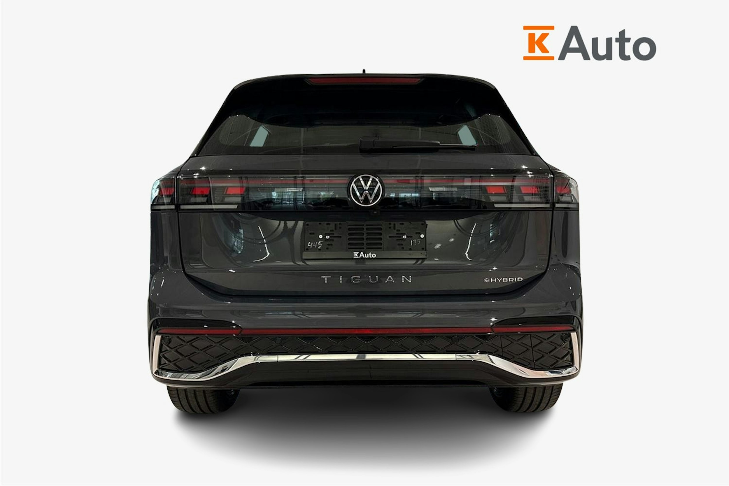 harmaa Volkswagen Tiguan 2025 kuva 3.