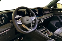 harmaa Volkswagen Tiguan 2025 kuva 6.