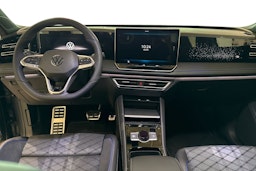 harmaa Volkswagen Tiguan 2025 kuva 7.