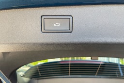 sininen Volkswagen Tiguan 2025 kuva 12.
