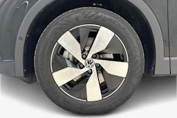 met. musta Volkswagen Tiguan 2025 kuva 12.