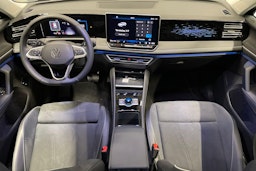harmaa Volkswagen Tiguan 2025 kuva 9.