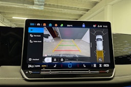 harmaa Volkswagen Tiguan 2025 kuva 23.