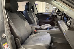 harmaa Volkswagen Tiguan 2025 kuva 30.
