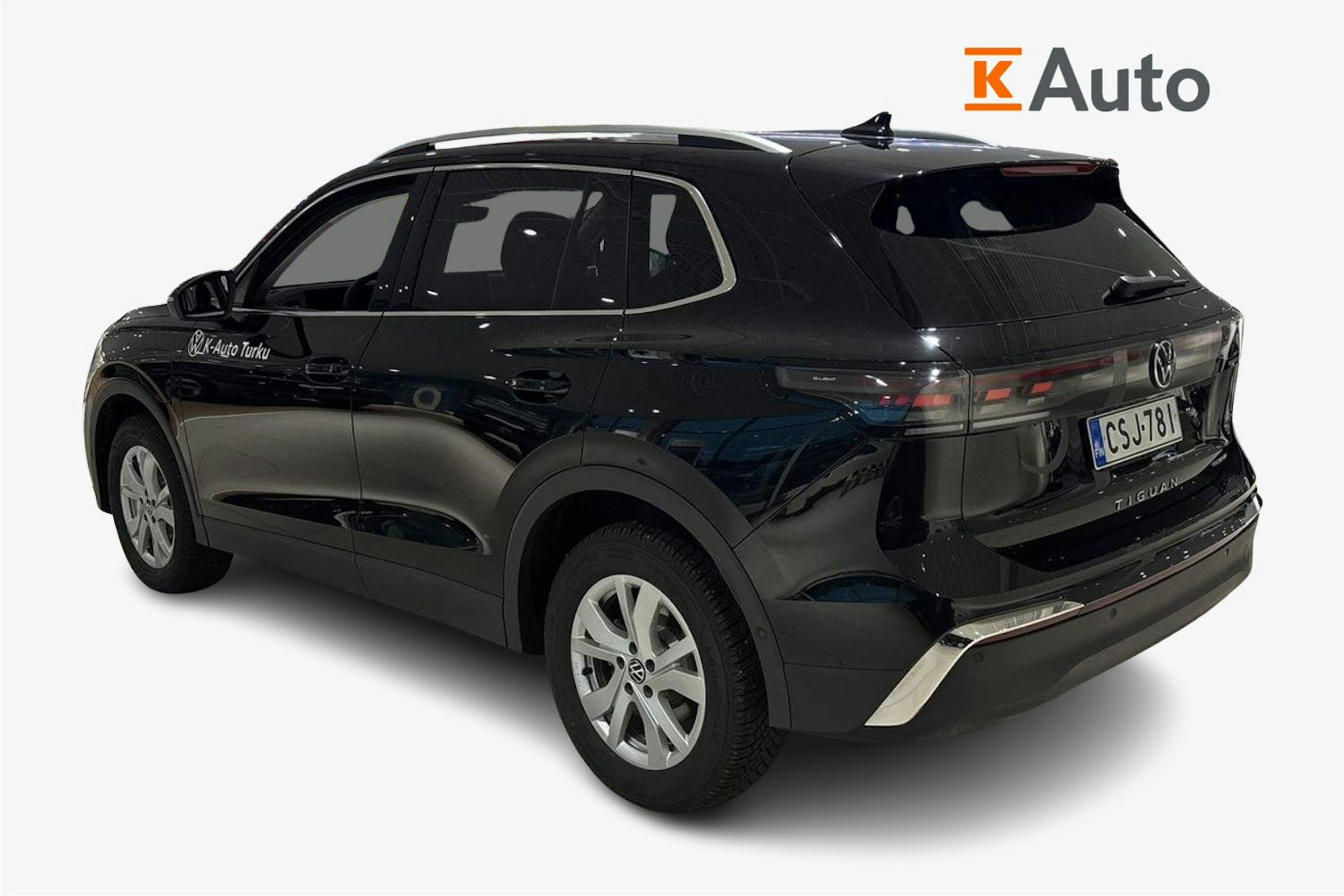 musta Volkswagen Tiguan 2025 kuva 2.