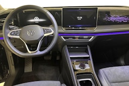 musta Volkswagen Tiguan 2025 kuva 7.