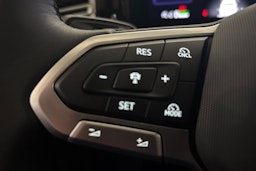 musta Volkswagen Tiguan 2025 kuva 14.