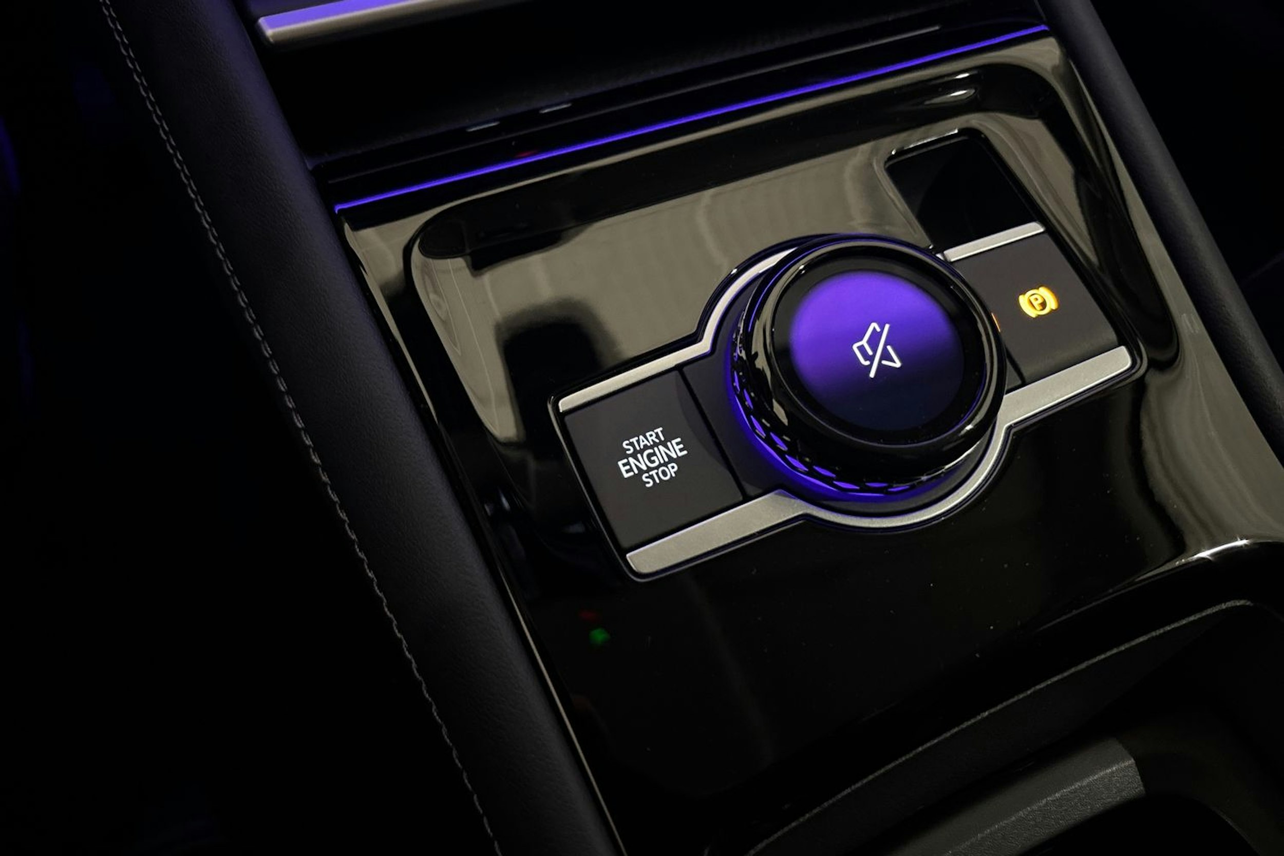 musta Volkswagen Tiguan 2025 kuva 16.