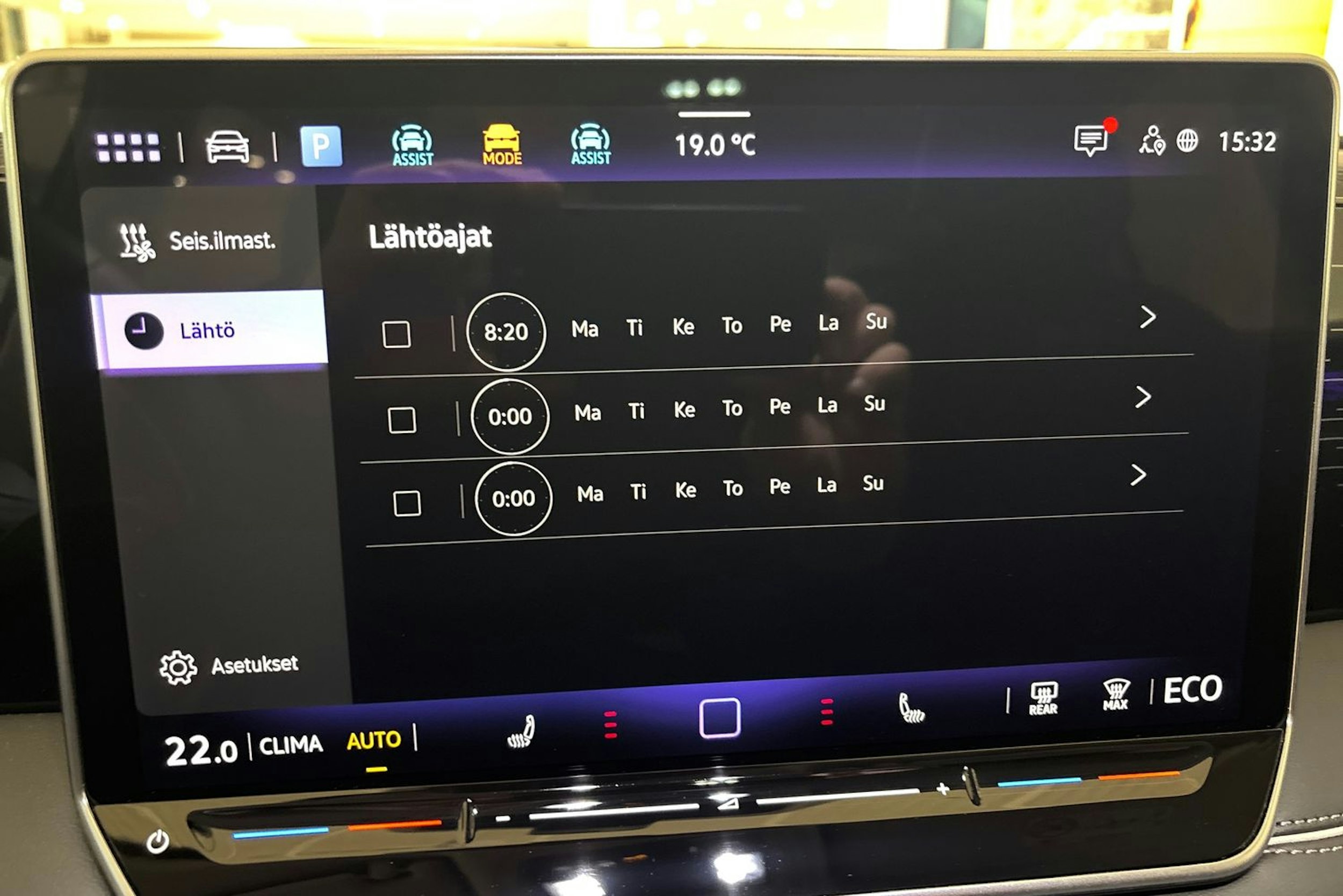 musta Volkswagen Tiguan 2025 kuva 20.