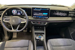 musta Volkswagen Tiguan 2025 kuva 7.