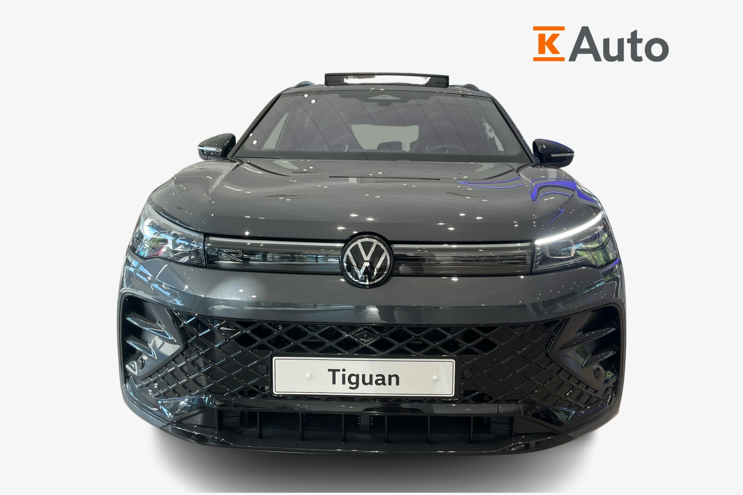 harmaa Volkswagen Tiguan 2025 kuva 4.