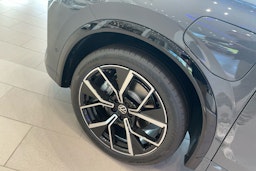 harmaa Volkswagen Tiguan 2025 kuva 10.