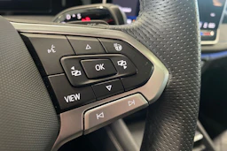 musta Volkswagen Tiguan 2025 kuva 21.