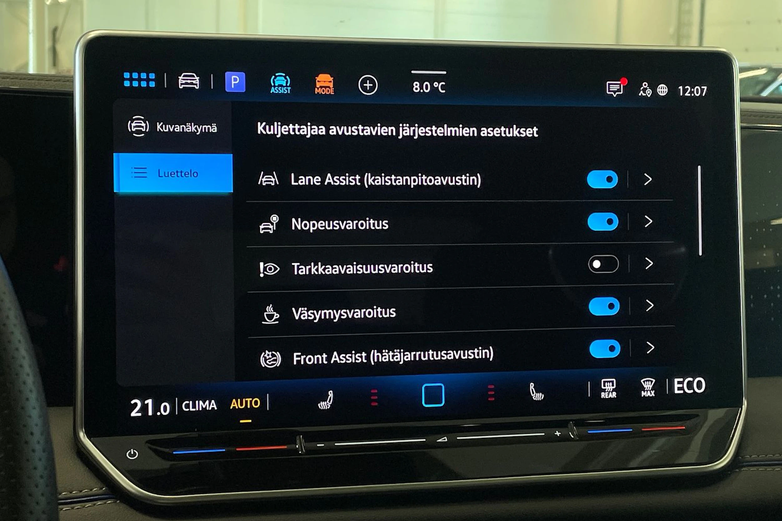 musta Volkswagen Tiguan 2025 kuva 30.