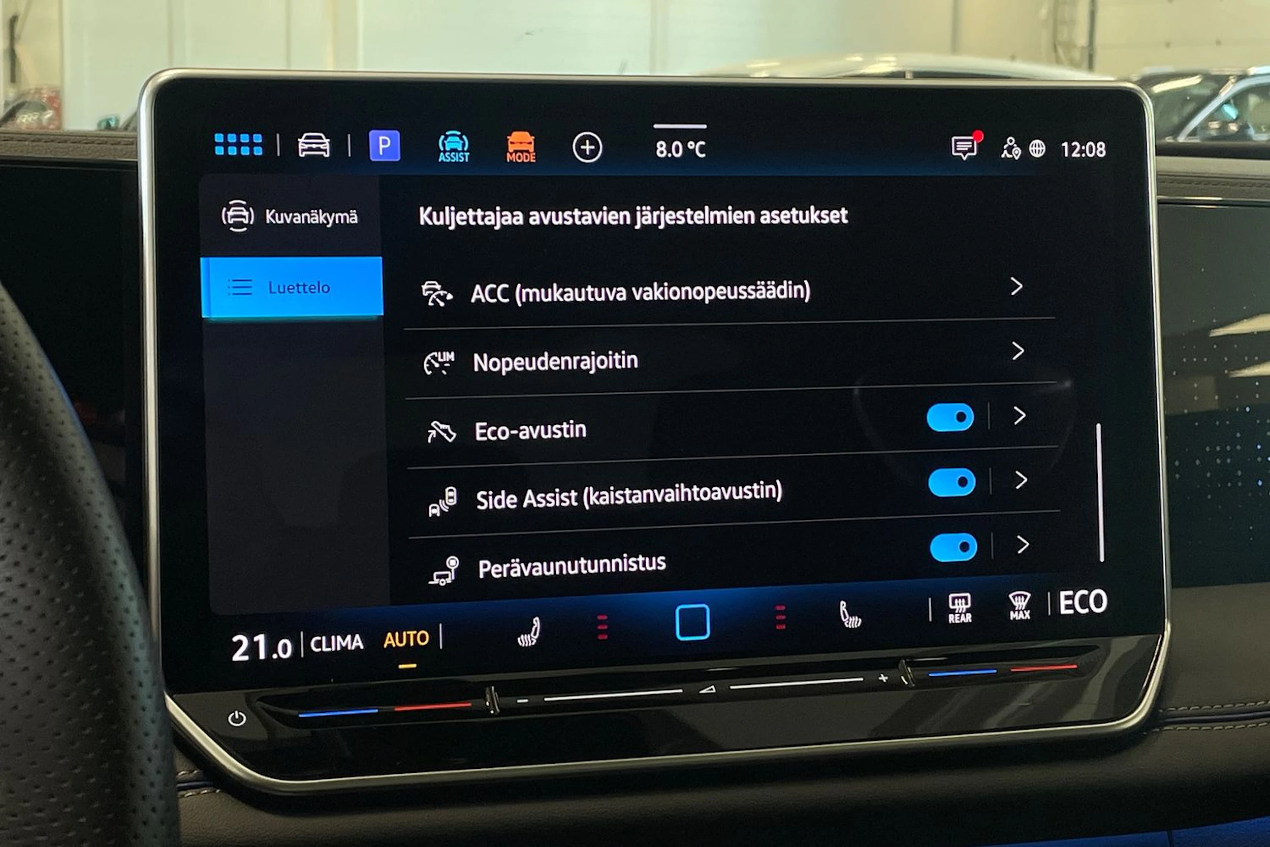 musta Volkswagen Tiguan 2025 kuva 31.