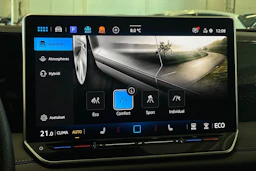 musta Volkswagen Tiguan 2025 kuva 32.