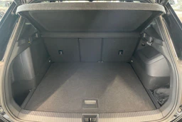 musta Volkswagen Tiguan 2025 kuva 37.
