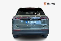 vihreä Volkswagen Tiguan 2025 kuva 3.