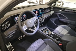 valkoinen Volkswagen Tiguan 2025 kuva 6.