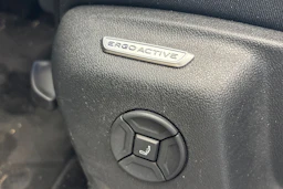 sininen Volkswagen Tiguan 2025 kuva 8.
