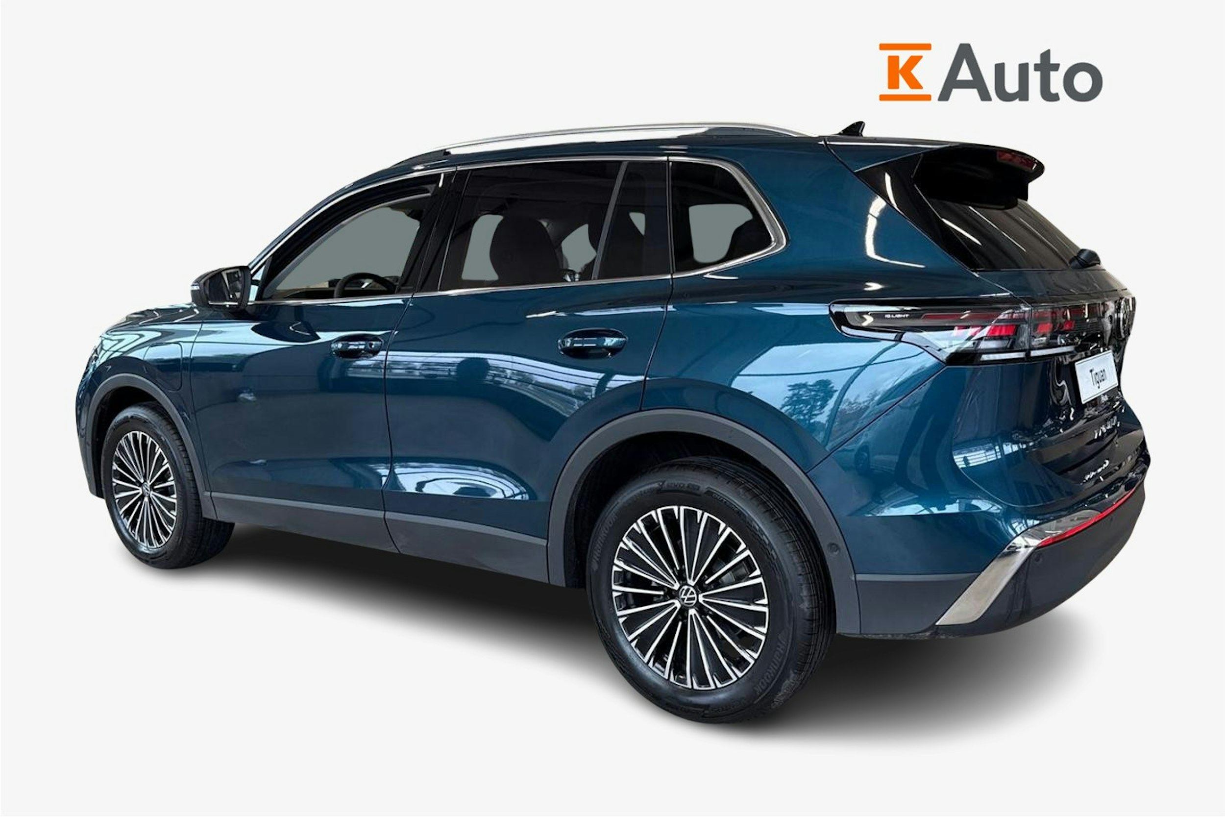 sininen Volkswagen Tiguan 2025 kuva 2.