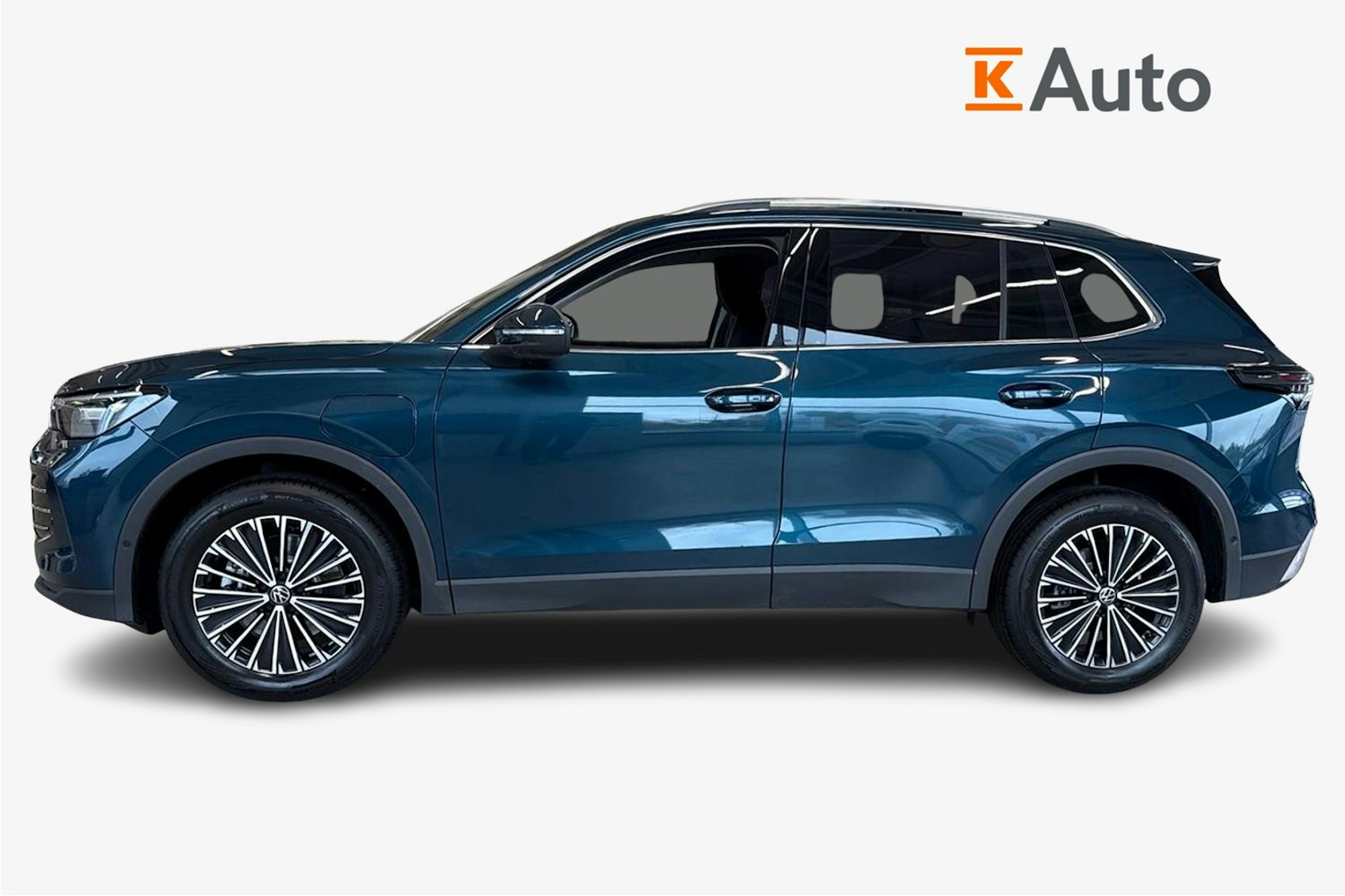 sininen Volkswagen Tiguan 2025 kuva 5.