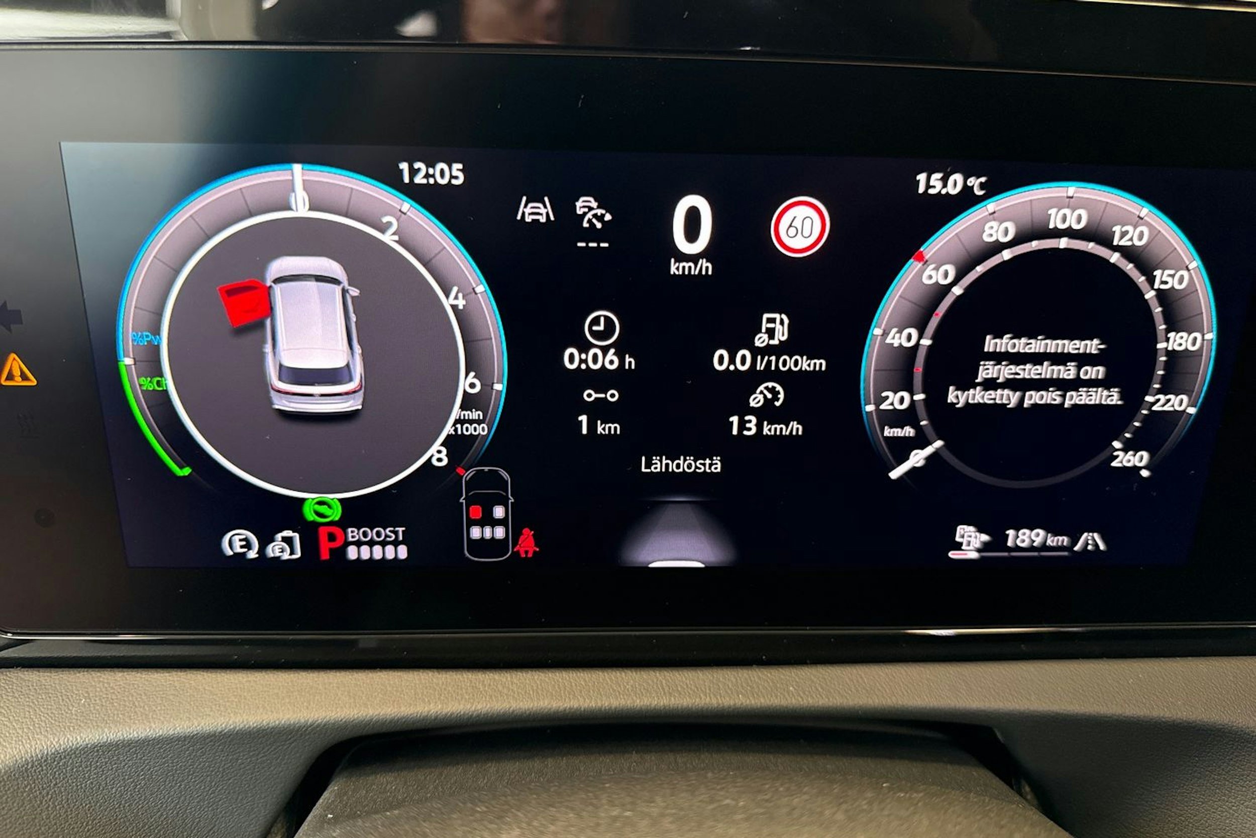 sininen Volkswagen Tiguan 2025 kuva 15.