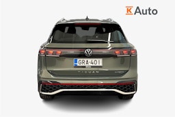 Vihreä Volkswagen Tiguan 2025 kuva 3.