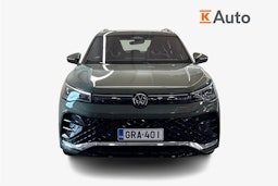 Vihreä Volkswagen Tiguan 2025 kuva 4.