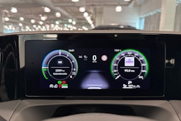 Vihreä Volkswagen Tiguan 2025 kuva 19.