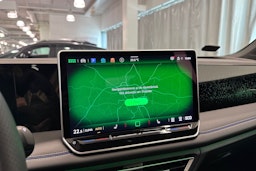 Vihreä Volkswagen Tiguan 2025 kuva 30.