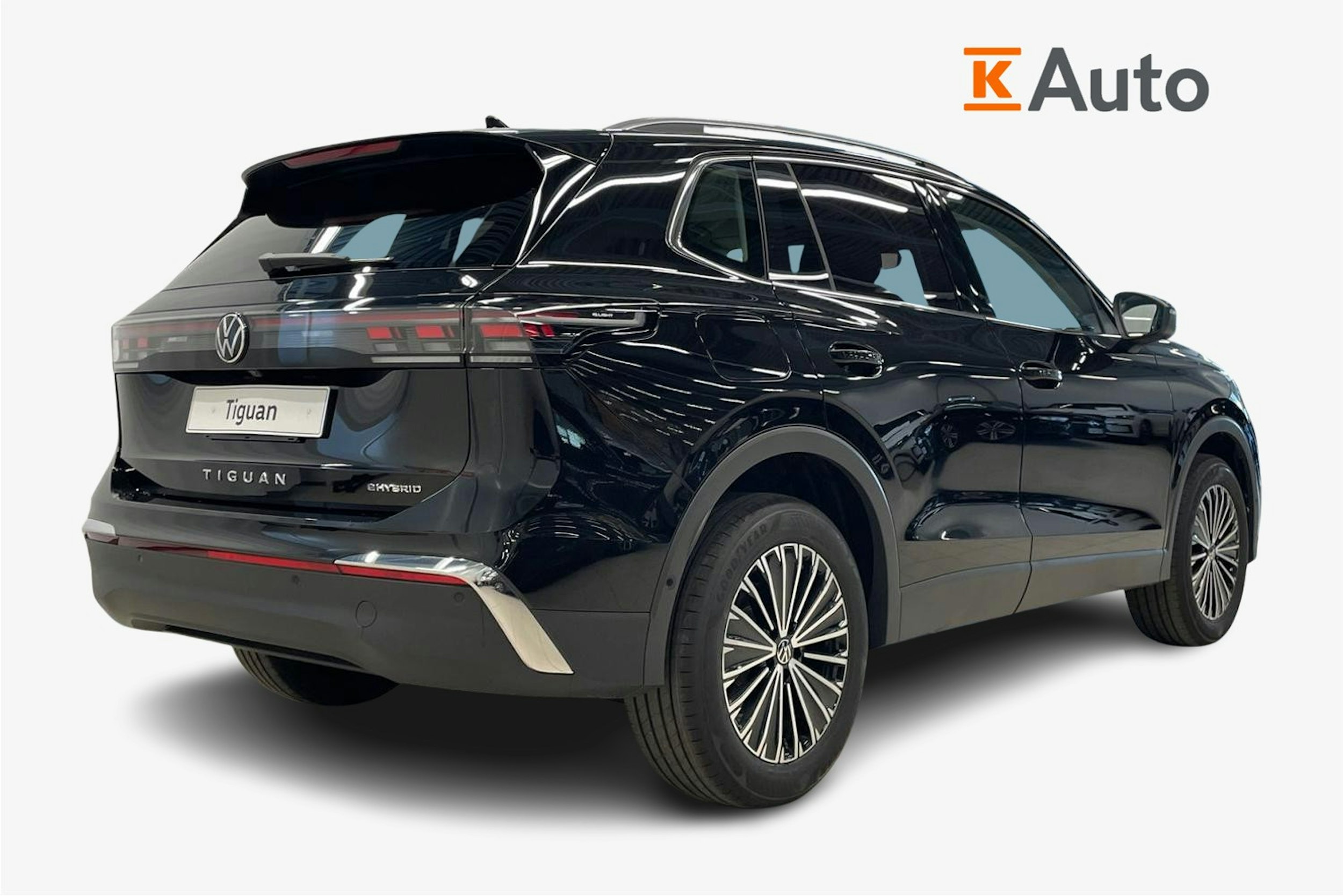 musta Volkswagen Tiguan 2025 kuva 2.
