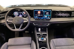 musta Volkswagen Tiguan 2025 kuva 7.