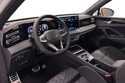 valkoinen Volkswagen Tiguan 2025 kuva 6.
