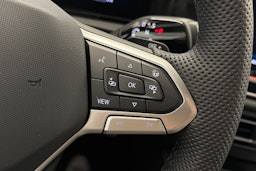 valkoinen Volkswagen Tiguan 2025 kuva 15.