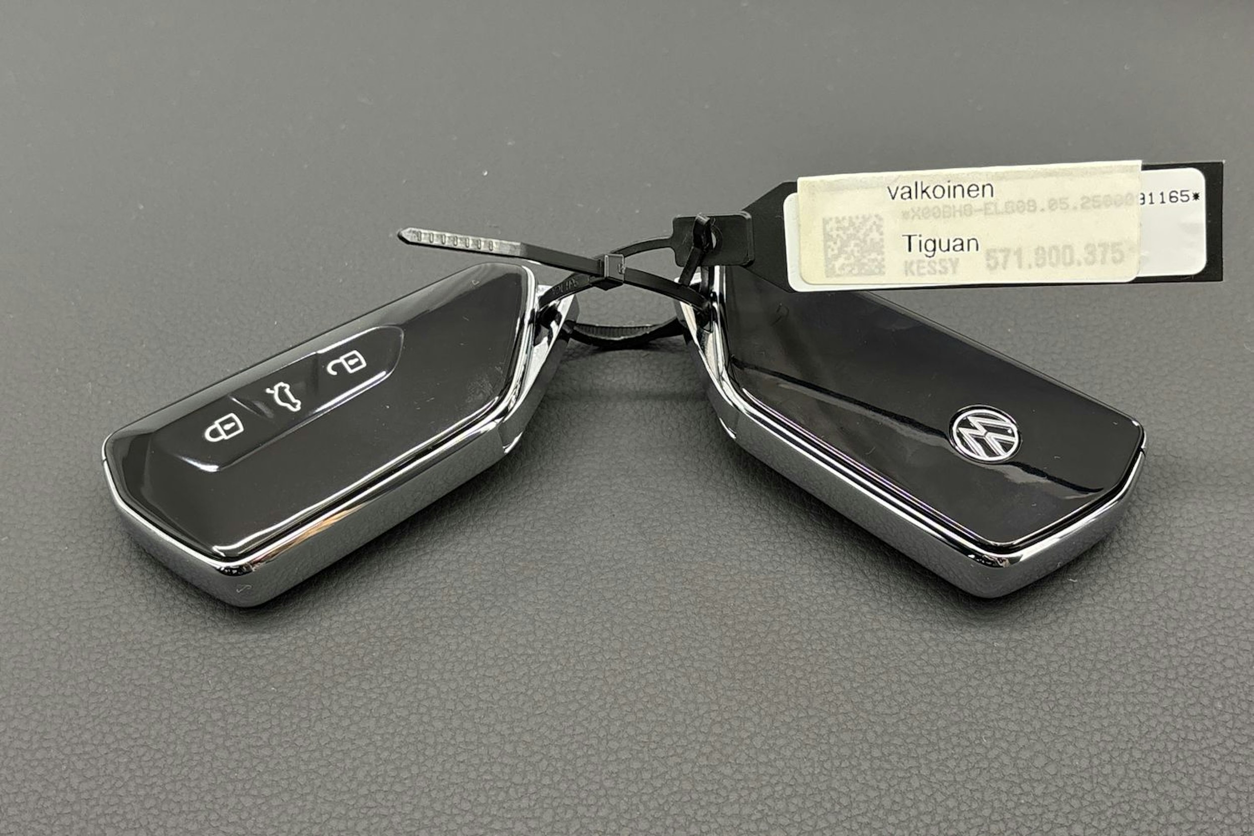 valkoinen Volkswagen Tiguan 2025 kuva 28.