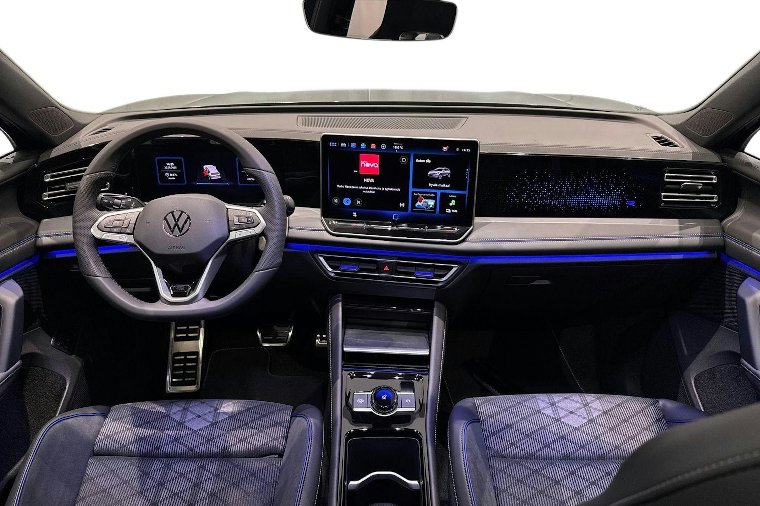 met. harmaa Volkswagen Tiguan 2025 kuva 7.