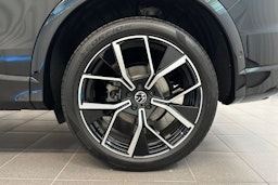 met. musta Volkswagen Tiguan 2025 kuva 10.