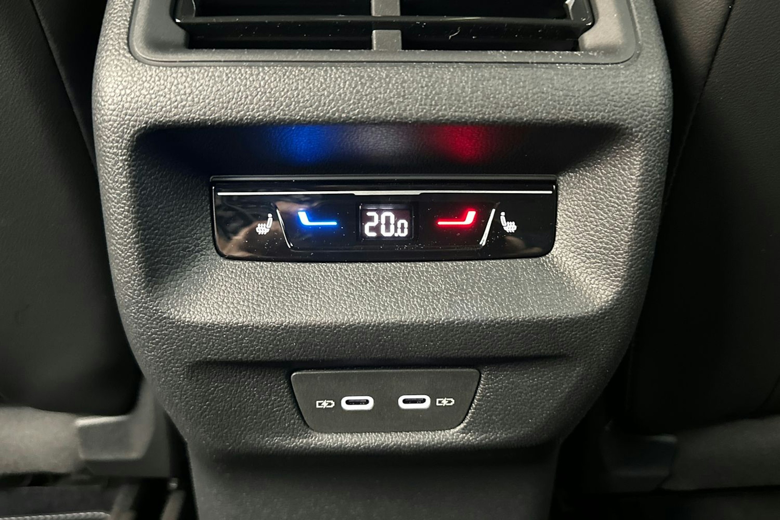 met. musta Volkswagen Tiguan 2025 kuva 13.