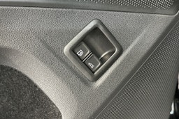 met. musta Volkswagen Tiguan 2025 kuva 16.