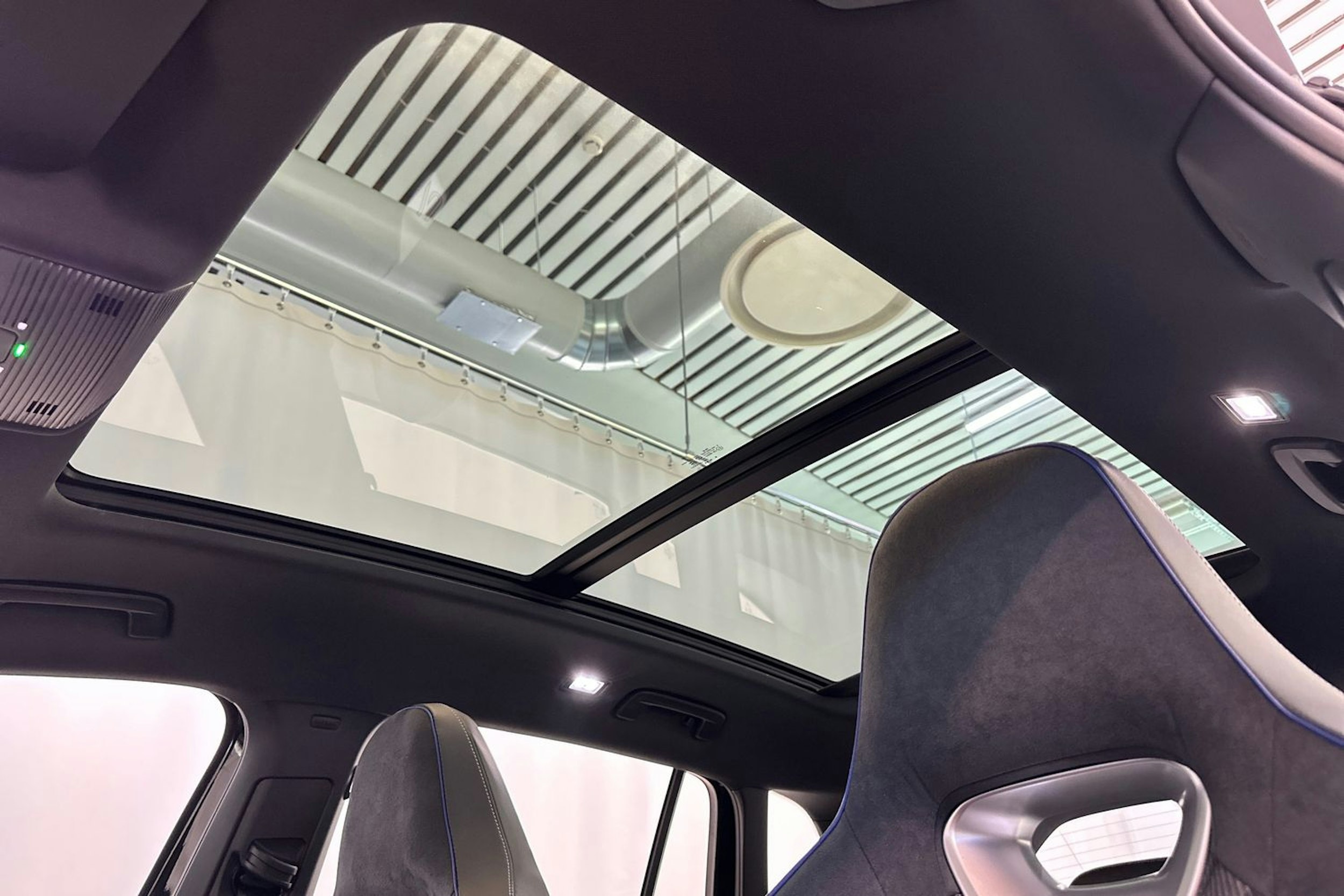 met. musta Volkswagen Tiguan 2025 kuva 32.