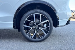 valkoinen Volkswagen Tiguan 2025 kuva 10.
