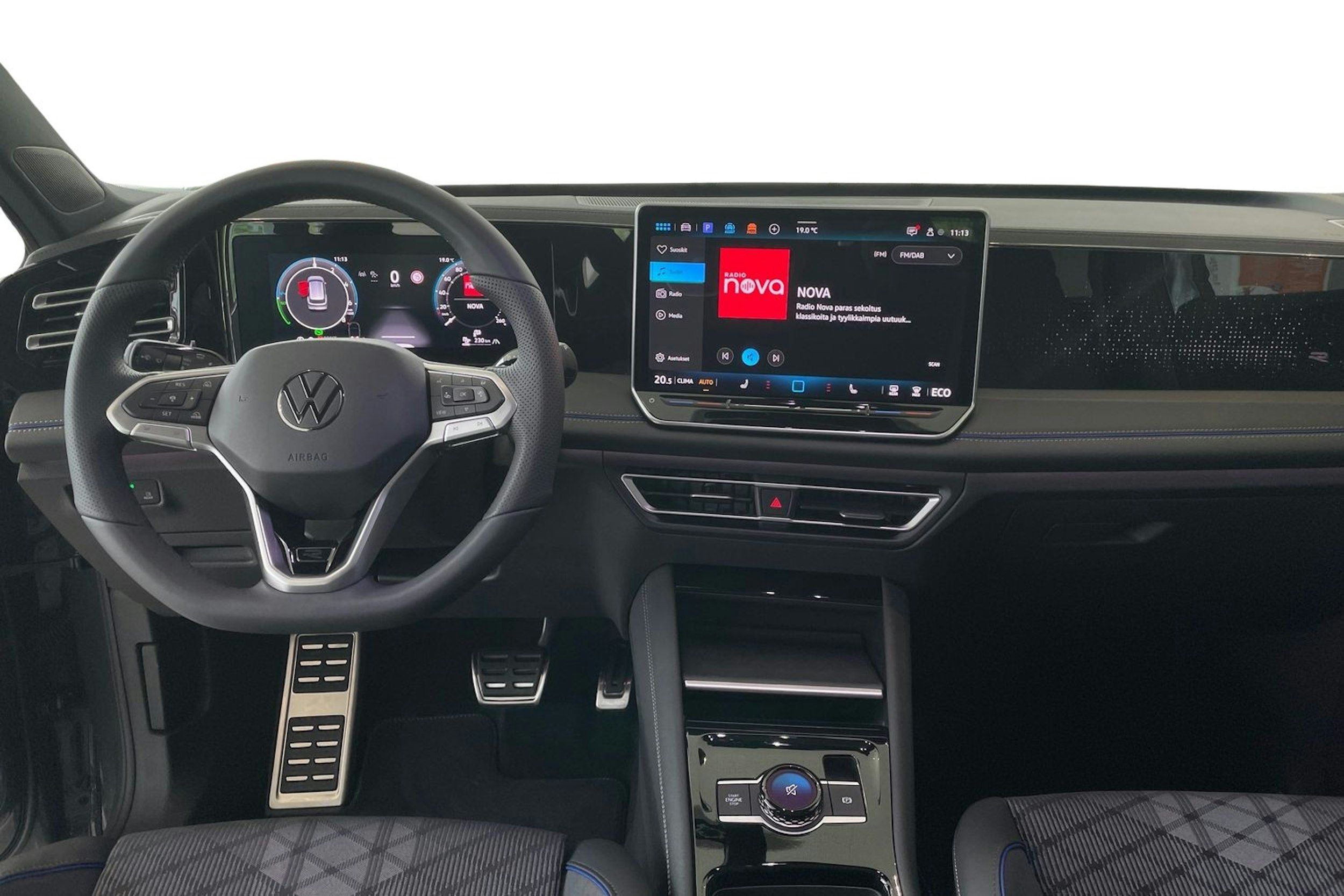 met. harmaa Volkswagen Tiguan 2025 kuva 7.